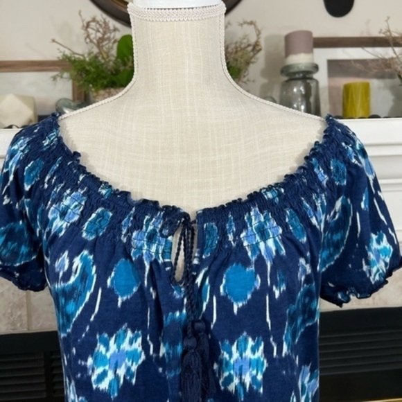 Lucky Brand Blue Top with Elastic Neckline and Tassel Ties - Picture 6 of 11